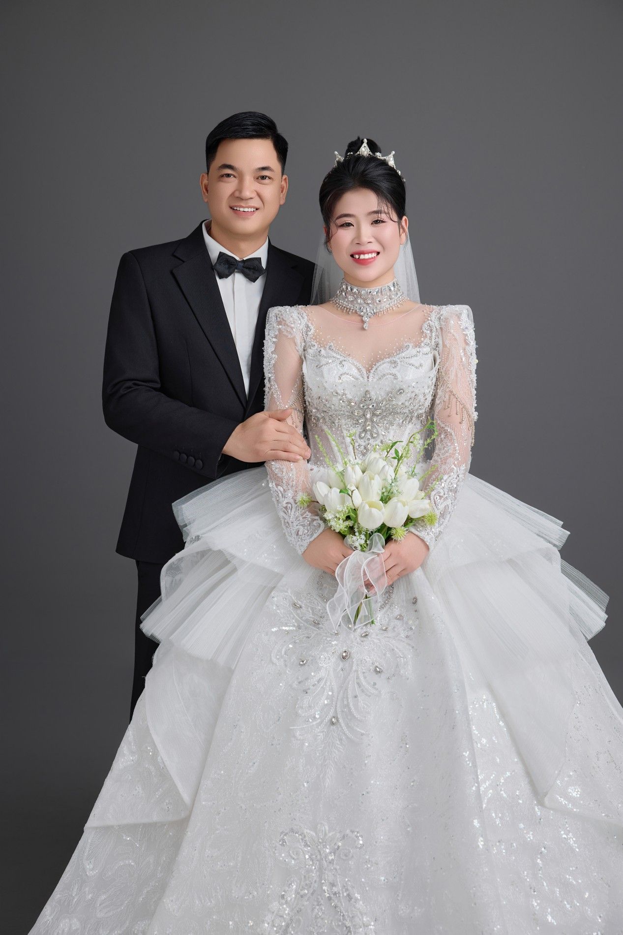 VĂN TRƯỜNG – THÙY LINH