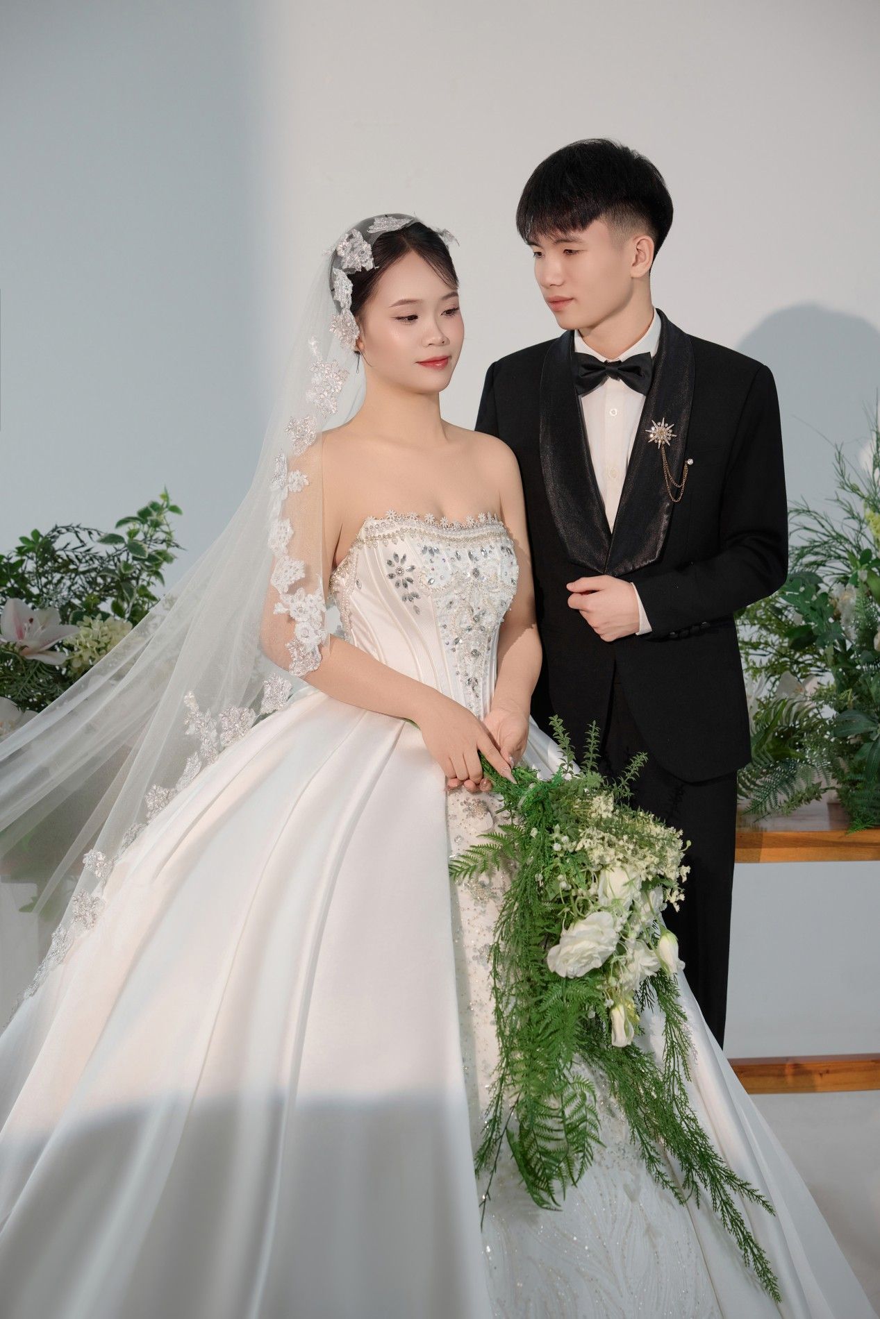 MINH HIẾU – THU CÚC