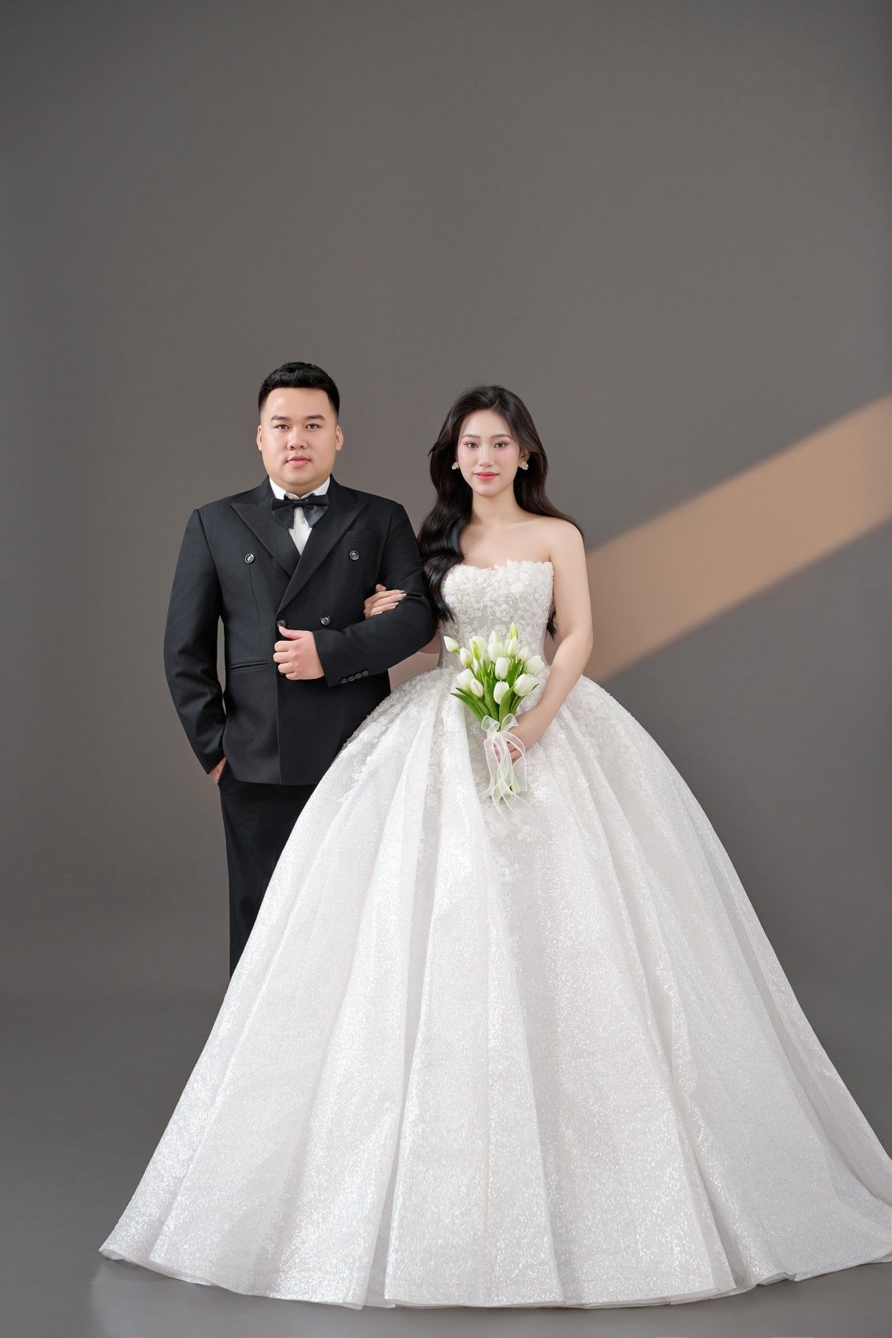 NGUYỄN BÁCH – NGUYỆT ANH